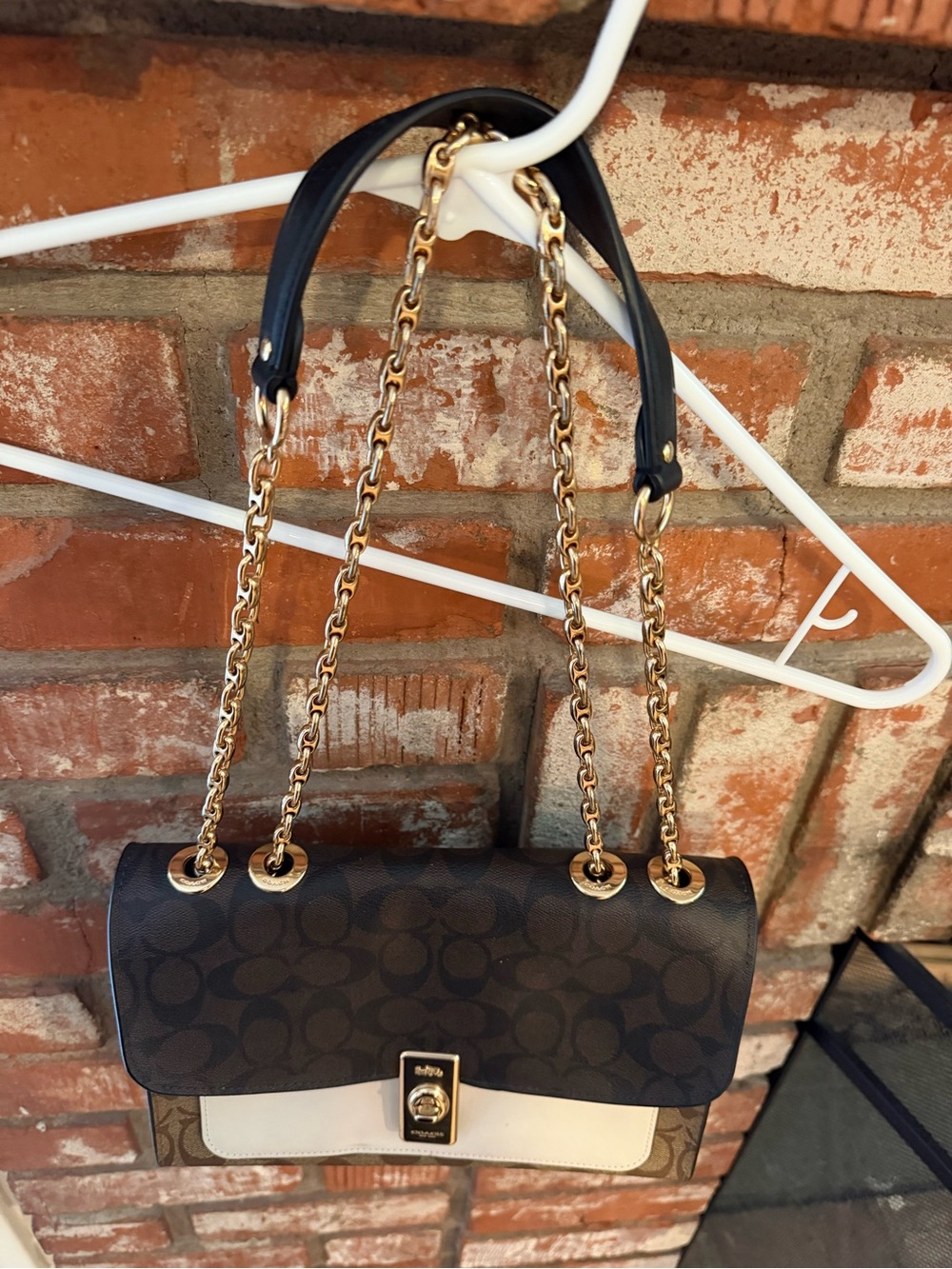 COACH Lane Shoulder Bag- Blocked Signature Canvas - Picture 2 of 15